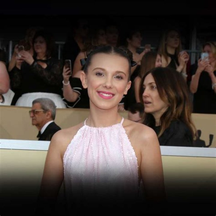 Keira Knightley - Age, Bio, Birthday, Family, Net Worth