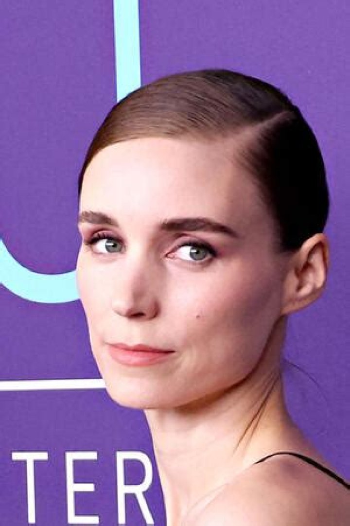 Rooney Mara Bio, Wiki, Age, Height, Husband, Family, Actress and Net Worth ·